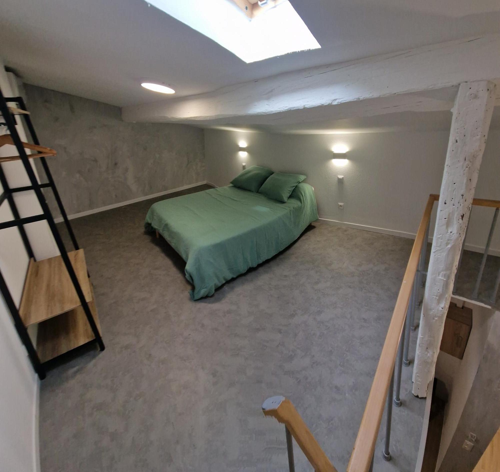 Saime Apartment Meze Luaran gambar